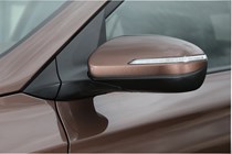 Hyundai i20 Hatchback (2015-) - in dark metallic copper - driver's left-hand wing mirror
