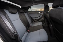Hyundai i20 Hatchback (2015-) - lhd model, interior detail - rear passenger seat