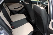 Hyundai i20 Hatchback (2015-) - UK rhd model, interior detail - rear passenger seat