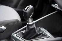 Hyundai i20 Hatchback (2015-) - UK rhd model, interior detail - manual gearlever