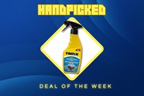 The Parkers deal of the week, Rain-X 2in1 Glass Cleaner on a blue background