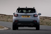 Jeep Avenger 4xe dynamic driving
