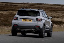 Jeep Avenger 4xe dynamic driving