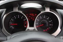 Nissan Juke gauges
