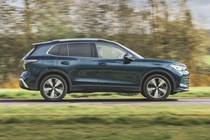 Volkswagen Tiguan profile driving