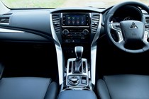 Mitsubishi Shogun Sport 2018 - interior detail