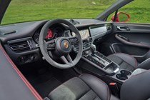 Porsche Macan front interior