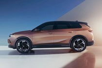 New 2024 Vauxhall Grandland unveiled: side view static, bronze paint, studio shoot