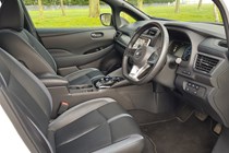 Nissan Leaf (2020) front interior