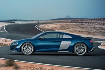 Audi R8 2019 facelift side profile 