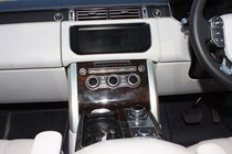 Land Rover Range Rover 2017 - interior detail