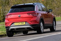 VW T-Roc (2025) rear driving