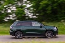 2025 Leapmotor C10: side profile driving