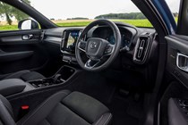 Volvo XC40 2025 interior