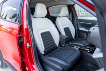 Citroen e-C3 Aircross front seats