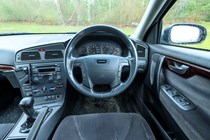 Volvo V70 used car buying guide | Parkers cars