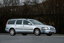 Volvo V70 used car buying guide | Parkers cars