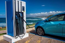 Renault Zoe charging blue 2019