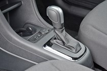 2020 silver Volkswagen e-Up gearlever