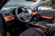 2020 Renault Captur LHD interior