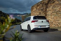 VW Golf 2020 cornering