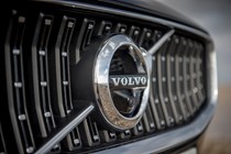 Grey 2019 Volvo V60 Cross Country grille detail