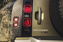 Land Rover Defender 90 (2020) exterior detail