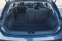 SEAT Leon 2020 FR boot/load space
