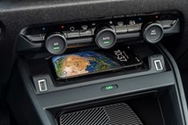 Citroen C4 wireless smartphone charger