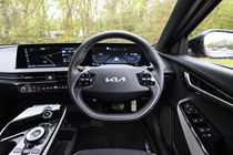 Kia EV6 (2024) steering wheel