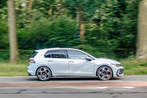 Volkswagen Golf GTI dynamic side