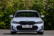 BMW 330e 2025 front end