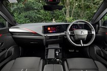 Vauxhall Astra Sports Tourer estate review - interior, dashboard, infotainment