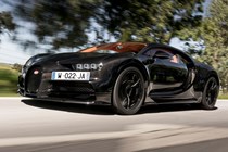 Bugatti 2017 Chiron driving