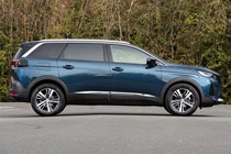 Peugeot 5008 review - side view