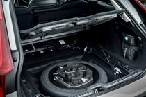 Volvo 2017 V90 Cross Country boot/load space