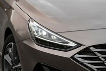 Hyundai i30 (2022) review - LED headlight