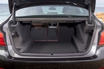 BMW 5-Series Saloon interior boot