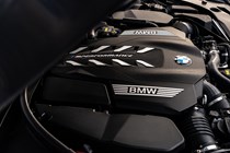 BMW M550i engine V8 2020