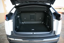Peugeot 3008 SUV (2016-) in white - Boot/load space