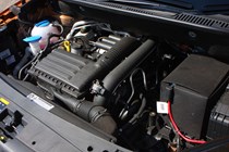 VW Caddy Maxi Life engine detail