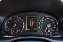 VW Caddy Maxi Life dials