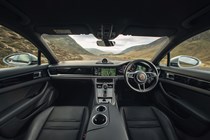 Porsche 2017 Panamera Interior detail