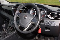 MG 2016 GS SUV Interior detail