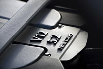 Aston Martin 2016 DB11 Coupe Engine Bay