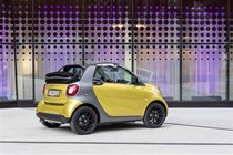 Smart ForTwo Cabrio rear roof down