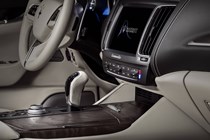 Maserati Levante GranLusso centre console