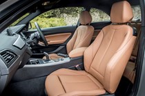 2017 BMW 2 Series Coupe front seats