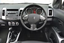 middelen Mis Goed doen Used Peugeot 4007 Hatchback (2007 - 2012) boot space & practicality |  Parkers