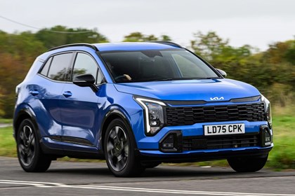 Kia Sportage cornering, blue, bestselling car | Parkers